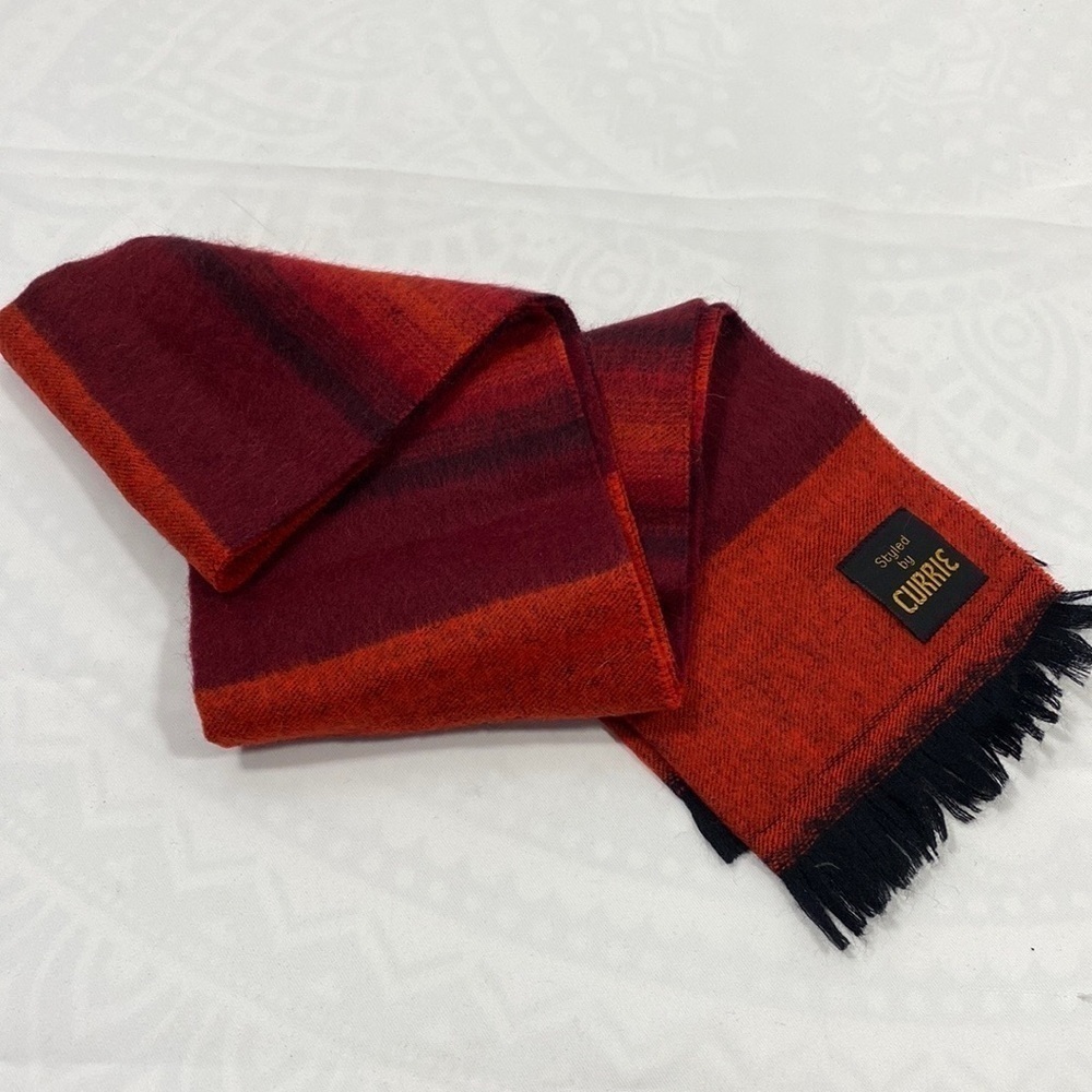 NWOT “styled by Currie” red and black scarf​​​​​​​​​​